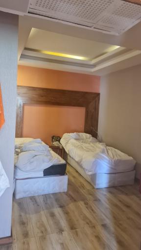 عکس هتل آپارتمان جهان نما