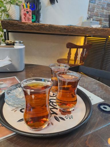 عکس کافه صبحانه تی تایم