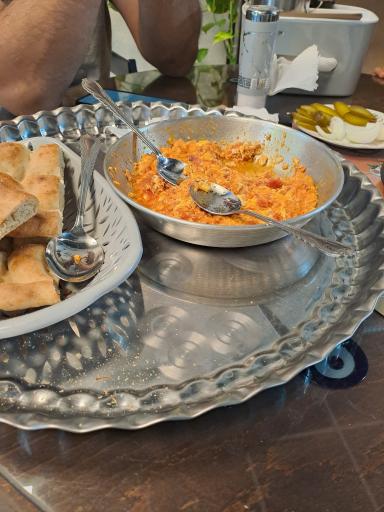 عکس کافه صبحانه تی تایم