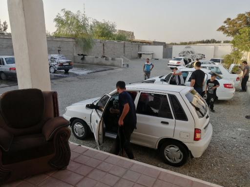 عکس کارواش فرهاد