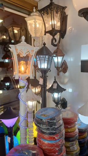 عکس کالا برق یادگار پدر 