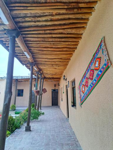 عکس اقامتگاه بومگردی رئیس سی سخت