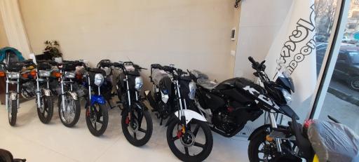 عکس فروشگاه موتور سیکلت ایران دوچرخ گروه بهمن