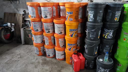 عکس شیمی کاران صنعت کاسپین(پخش عمده روغن خودرو سبک و سنگین)