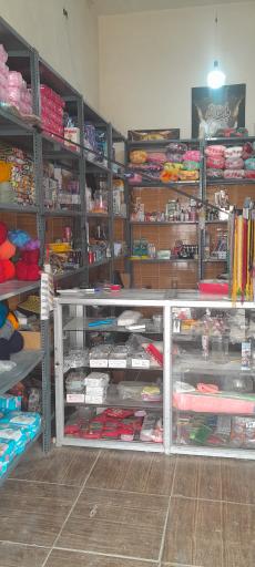 عکس خرازی و نوشت افزار اشکان