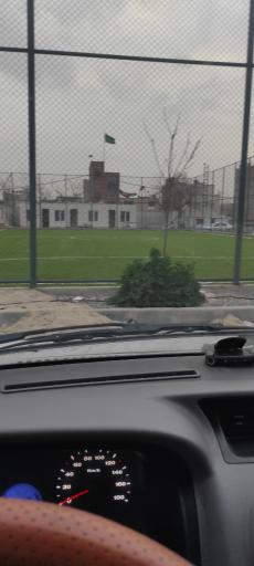 عکس زمین چمن مصنوعی شهرک صنعتی 