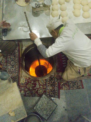 عکس نانوایی بربری خراسانی