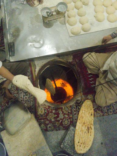 عکس نانوایی بربری خراسانی