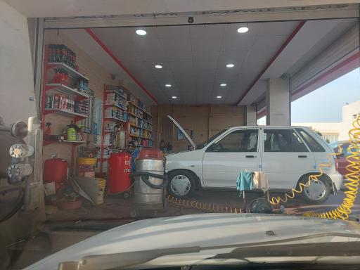 عکس کارواش و تعویض روغن احسان