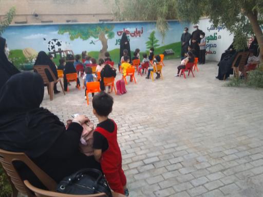 عکس پیش دبستانی و دبستان پسرانه فضیلت 