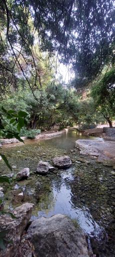 عکس تفرجگاه قدمگاه اقلید