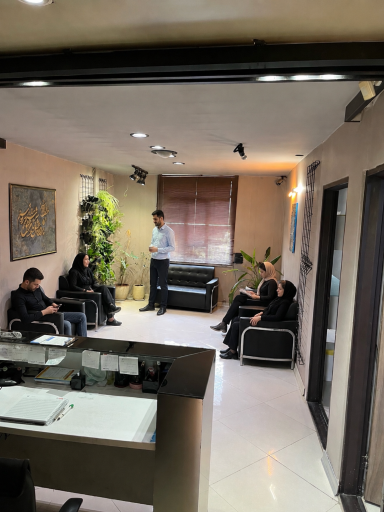 دندانپزشکی ابراهیمیان