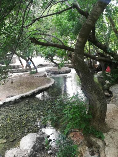 عکس تفرجگاه قدمگاه اقلید