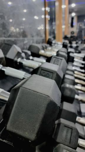 عکس آکادمی بدنسازی اقبال