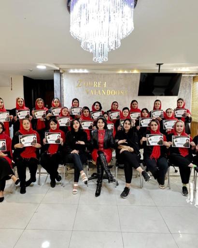 عکس آموزشگاه شینیون زهره وطن دوست