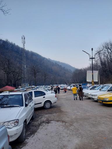 عکس پارکینگ قلعه رودخان