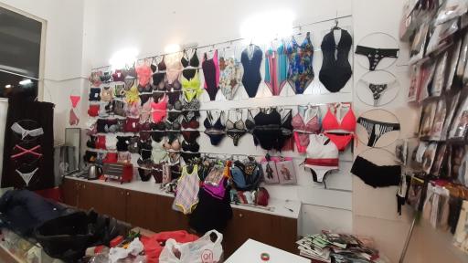 عکس فروشگاه لباس زیر زنانه مانا