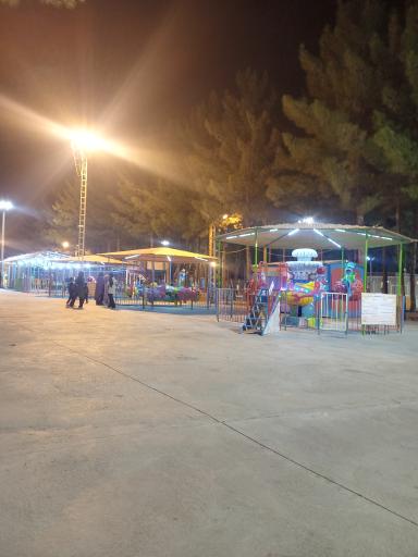 عکس شهربازی کاجستان