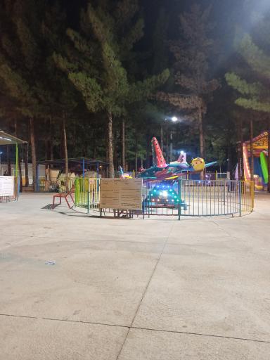 عکس شهربازی کاجستان