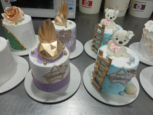 عکس قنادی پاک