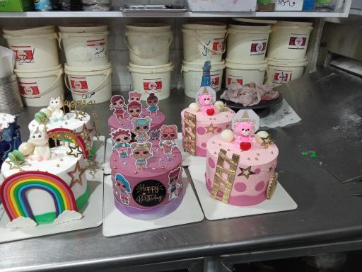 عکس قنادی پاک