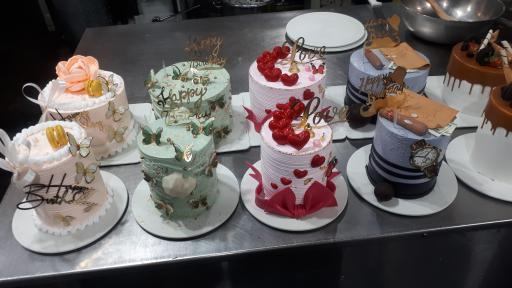 عکس قنادی پاک