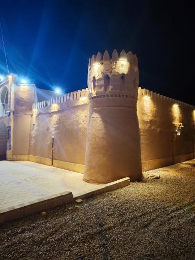 عکس چاپارخانه عقدا