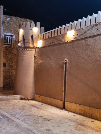 عکس چاپارخانه عقدا