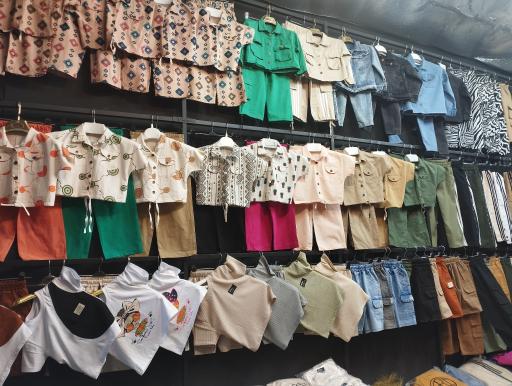 عکس ارزانسرای پوشاک روژ