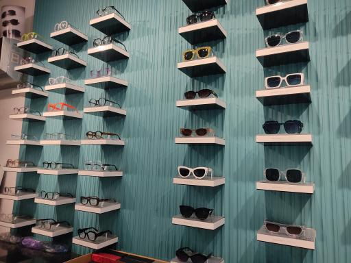 عکس بیناسنجی و عینک دیدینو 