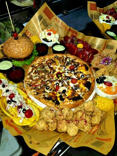 عکس رستوران بام یونا