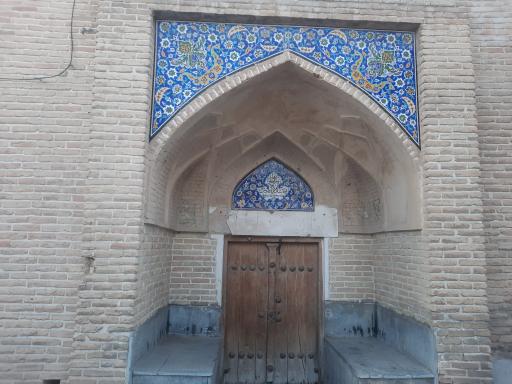 عکس آستان مقدس امامزادگان دوخاتون (س)