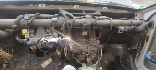 خدمات برق خودرو مظاهری 