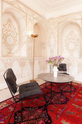 عکس هتل بوتیک درختی