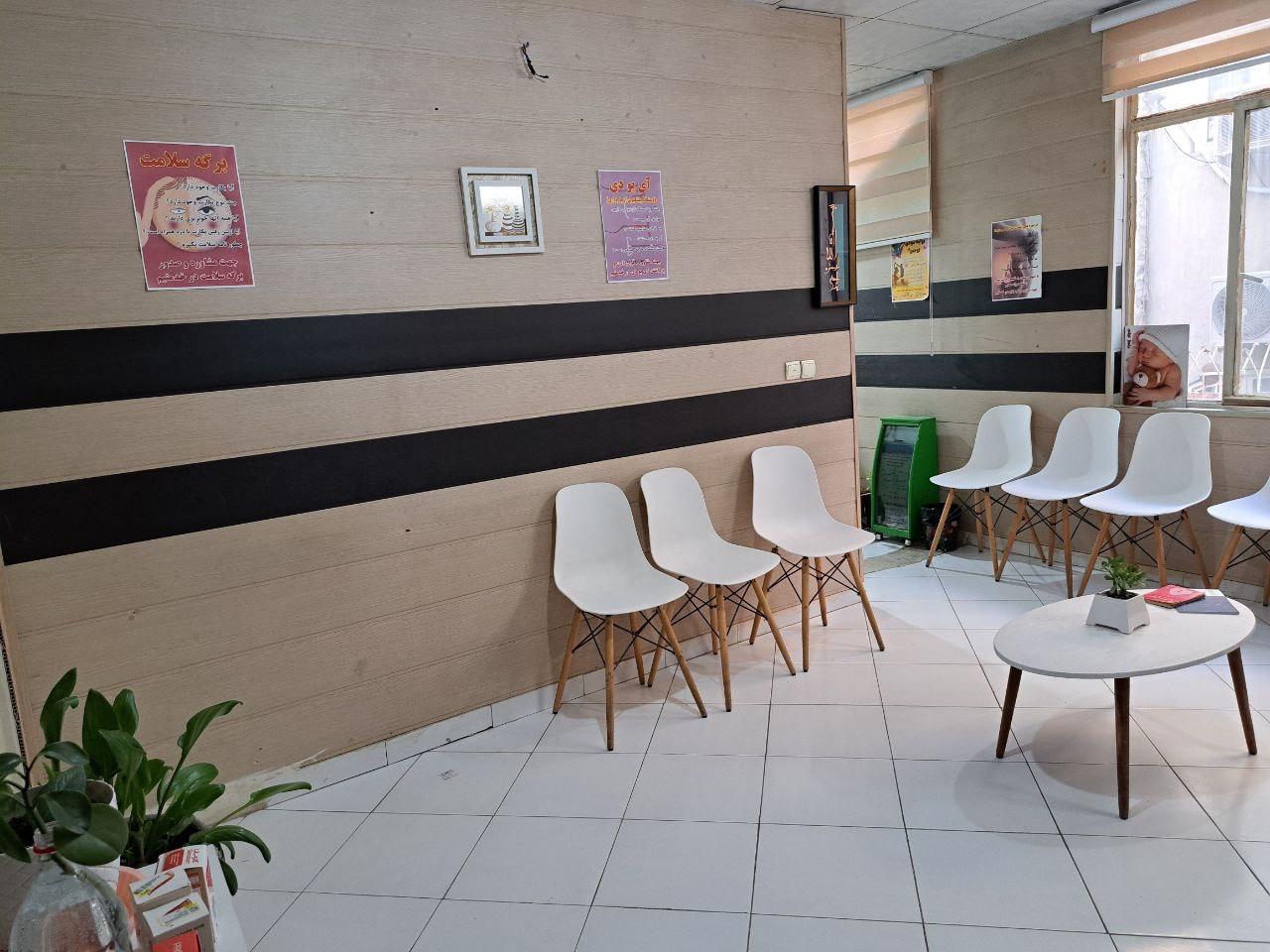 عکس دکتر مریم احمدی