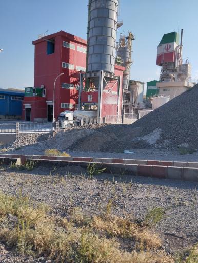 عکس کارخانه آهک هیدراته اهر