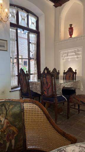 عکس عمارت ارثیه 