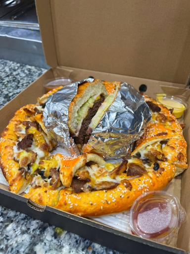 عکس فست فود برگر طلایی