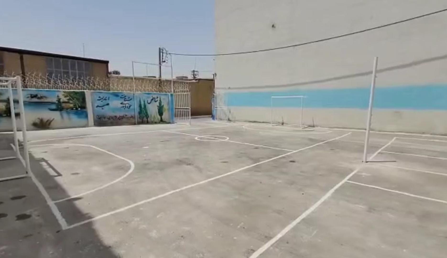 عکس دبیرستان پسرانه شاخص دانش