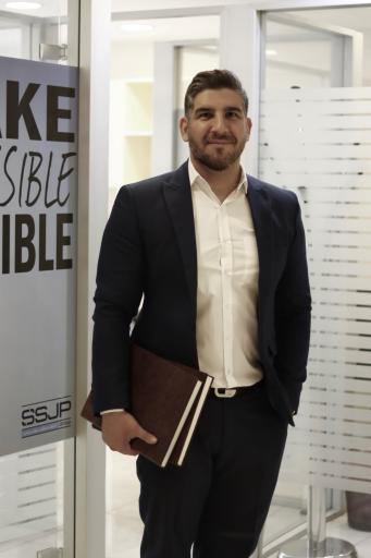 عکس دفتر وکالت محمد عالی خانی