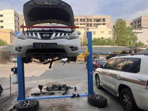 عکس تعمیرگاه ماشین پلاس+