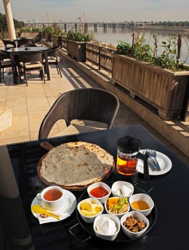 عکس رستوران پالادیوم