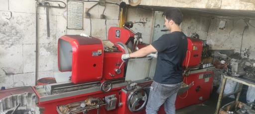 عکس تراشکار و میل لنگ تراشی محمد(ص)