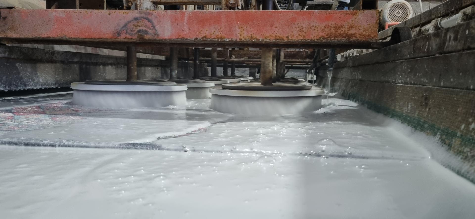 عکس قالیشویی تمام اتوماتيک همشهری 