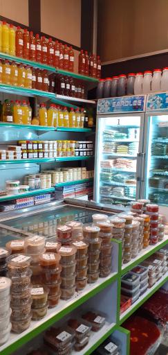 عکس سبزی خردکنی بانوی شمال 