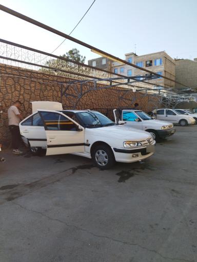 عکس پارکینگ و کارواش خلیج فارس