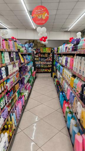 عکس فروشگاه افق کوروش شعبه استانداری