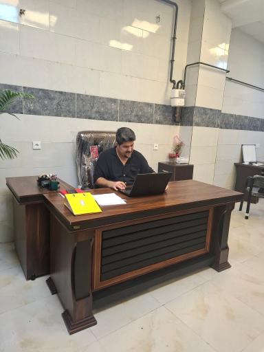 عکس مشاور املاک حامد جاهدی