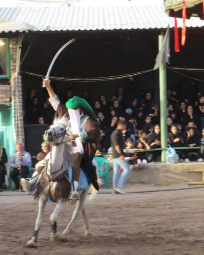 عکس میدان تعزیه حسینیه امام خمینی