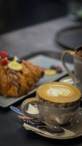 کافه رستوران هیرکانی